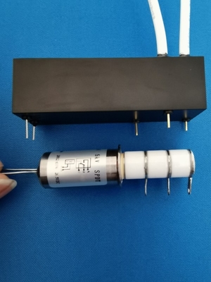 주문 5KV DC 25A 고전압 RF 릴레 스위치 소접 저항 안정적인 작동 online manufacture