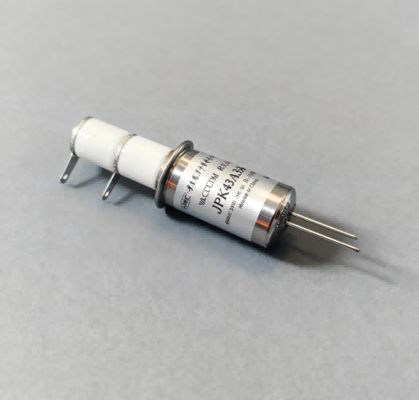 주문 JPK47B334 SPST-NC 진공 릴레이 스위치, 8KV DC 고전압, 12A 전류, 26.5V 코일 전압 online manufacture
